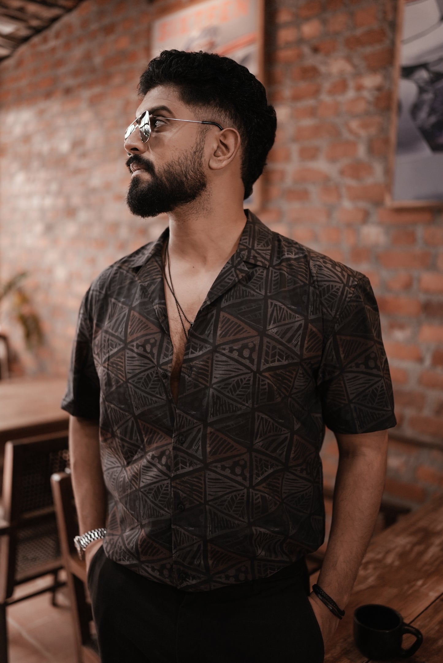 Tropical Canvas - Abstract Print Half Sleeve Shirt : Matt Black